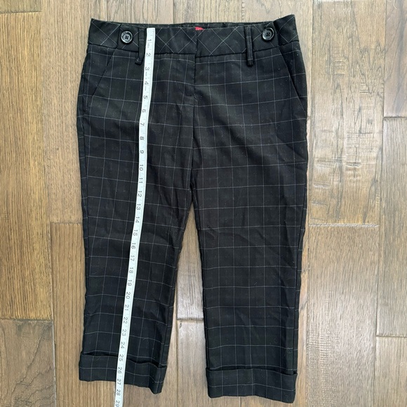 Guess Jeans Cropped Pants - Picture 7 of 9